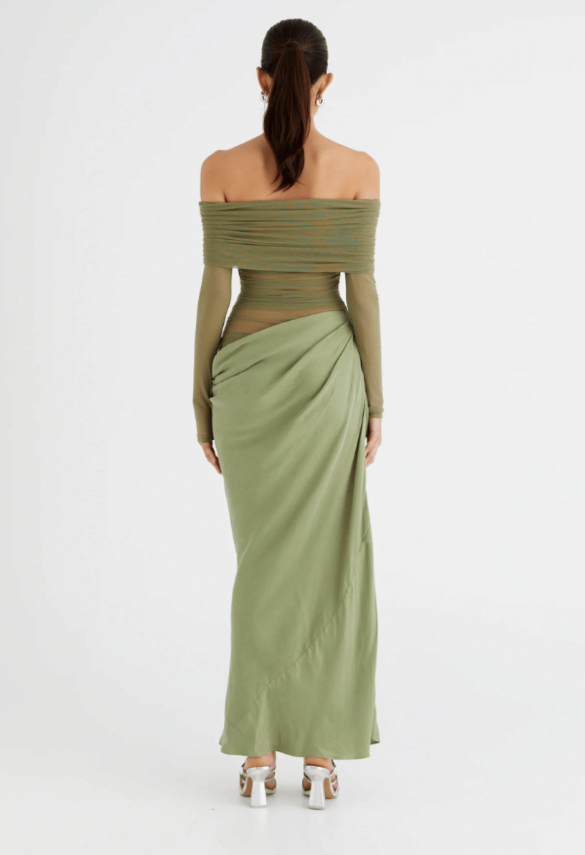 Benni Yasmin off shoulder midi dress in Pistachio